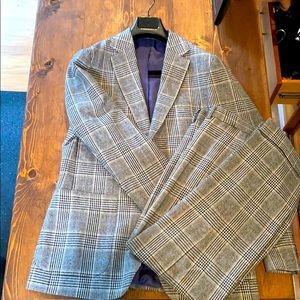 Suit Supply Cashmere and Wool Suit